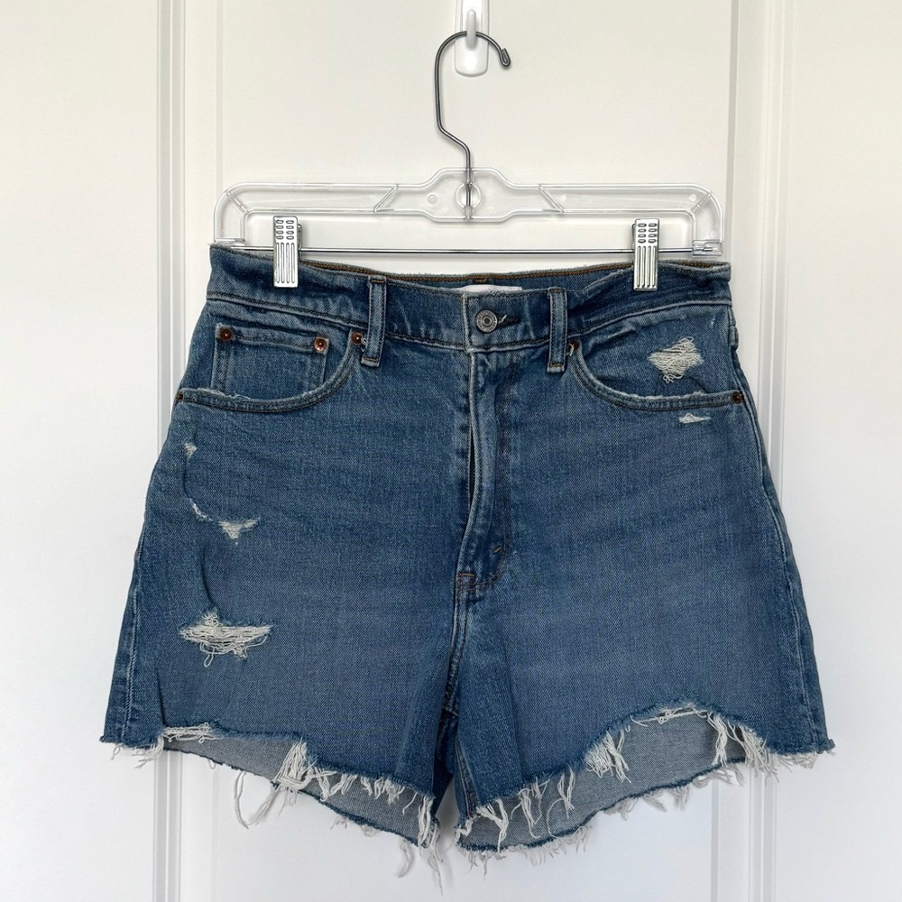 Abercrombie & Fitch 4” Mom Short High Rise Jean Shorts